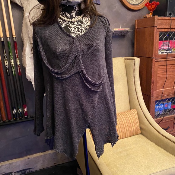 Unique B & K Moda sweater - Picture 7 of 8